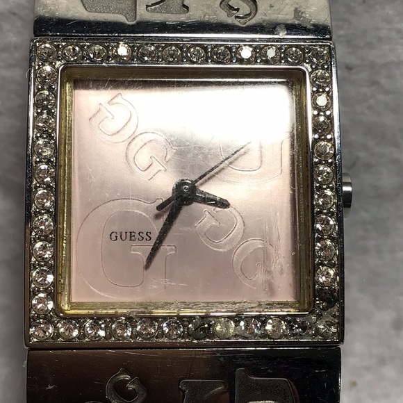 Guess Vintage Wristwatch - Picture 4 of 8